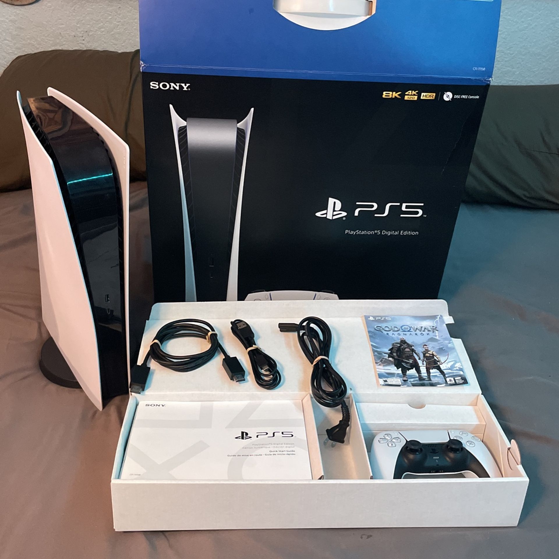 PlayStation 5 Digital Edition - نظيف